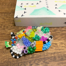 Load image into Gallery viewer, ブローチ Brooch