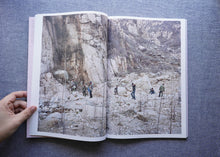 画像をギャラリービューアに読み込む, Watering My Horse By A Spring At The Foot Of The Long Wall