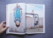 画像をギャラリービューアに読み込む, Watering My Horse By A Spring At The Foot Of The Long Wall