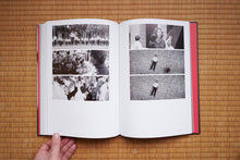 画像をギャラリービューアに読み込む, Shirin Neshat