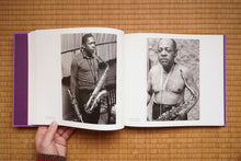 画像をギャラリービューアに読み込む, Portraits: The Human Clay