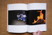 画像をギャラリービューアに読み込む, 孵化する夜の啼き声