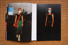 画像をギャラリービューアに読み込む, WE LOVE HONG KONG