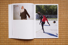 画像をギャラリービューアに読み込む, Here, Waiting