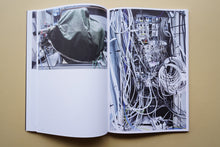 画像をギャラリービューアに読み込む, Universe / Facts in the post-truth era