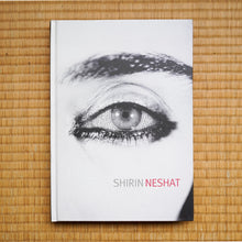 画像をギャラリービューアに読み込む, Shirin Neshat