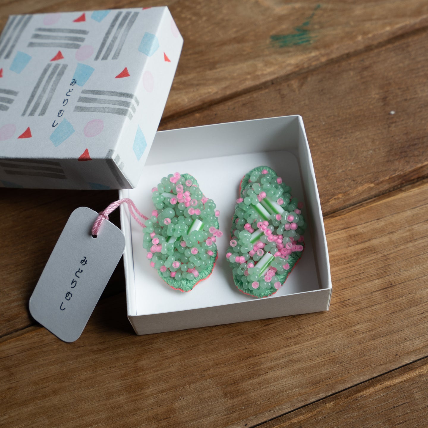 イヤリング　Clip-On Earrings