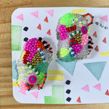 画像をギャラリービューアに読み込む, イヤリング　Clip-On Earrings
