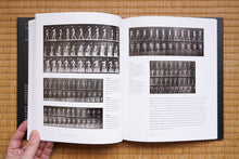 画像をギャラリービューアに読み込む, Indecent Exposures: Eadweard Muybridge&#39;s Animal Locomotion Nudes
